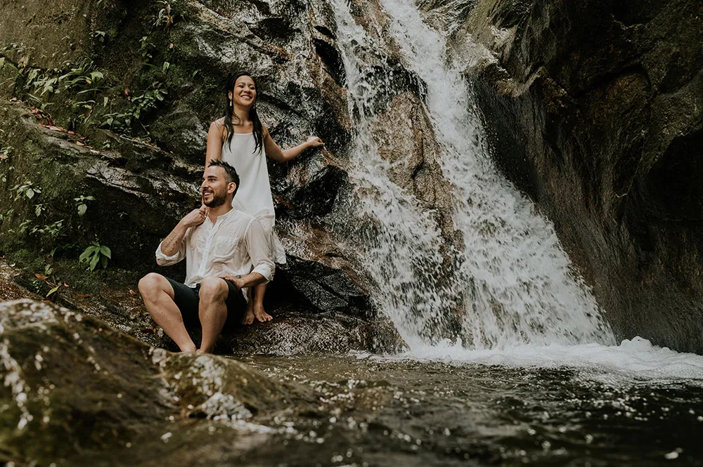 Photo by Twins Photography. theweddingnotebook.com