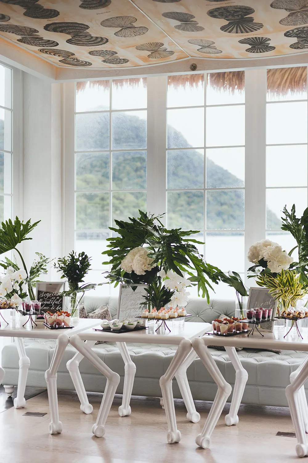 Wedding at St Regis Langkawi. Photography by Inlight Photos. theweddingnotebook.com