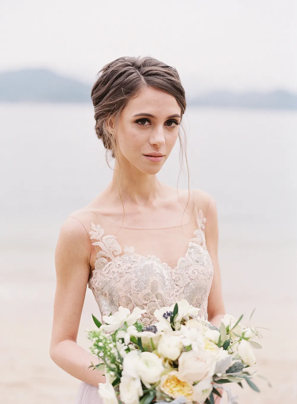 Photo by Savour Productions. theweddingnotebook.com