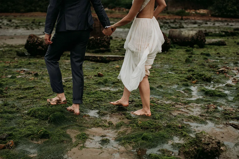 Photo by Sophia Kwan Weddings. theweddingnotebook.com