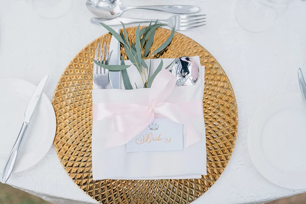 Photography. theweddingnotebook.com