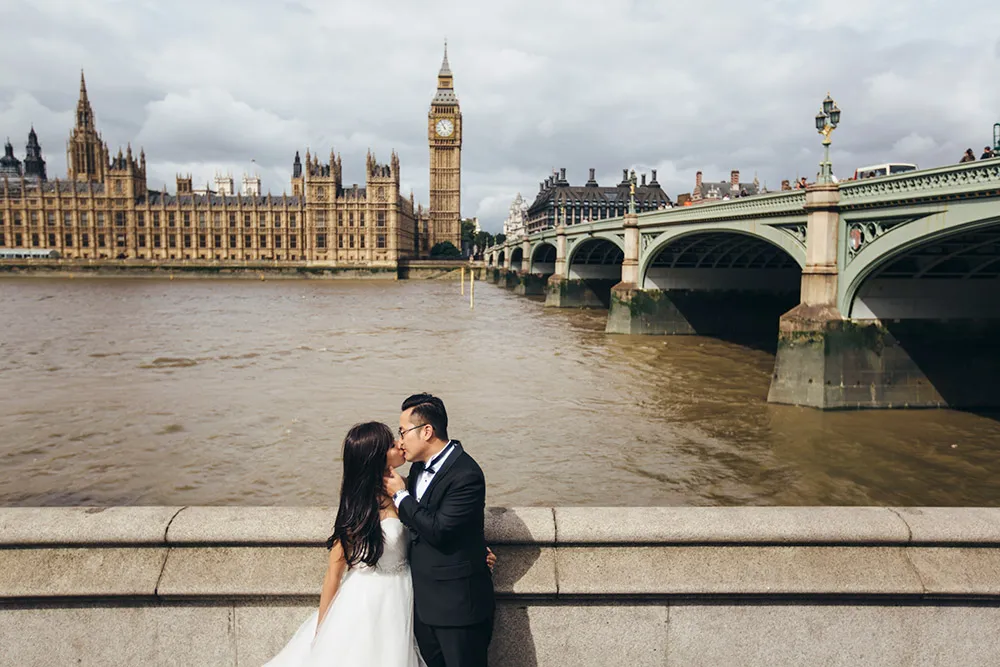 Photo by Adam Ong Photography. theweddingnotebook.com