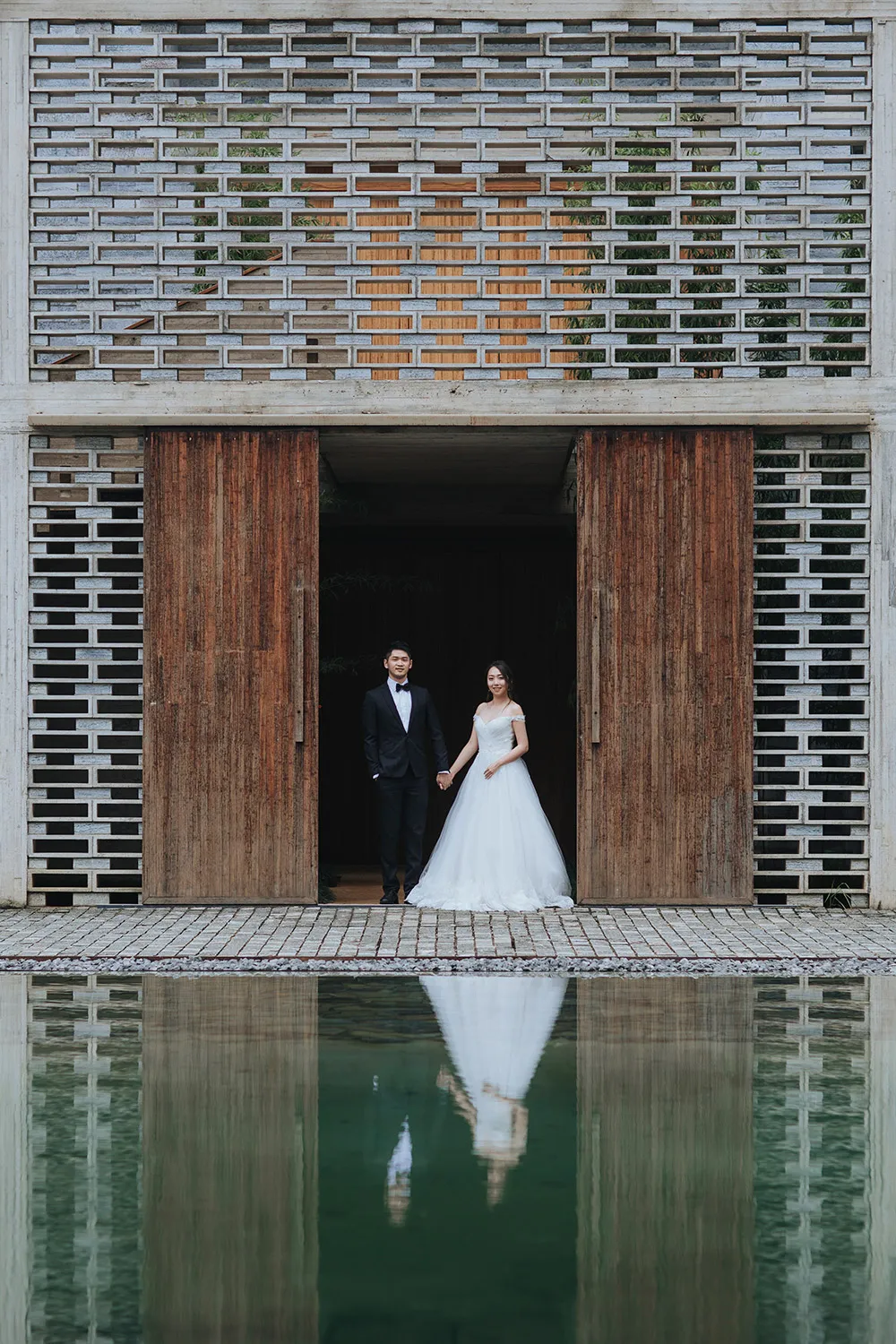 Louis Gan Photography. theweddingnotebook.com
