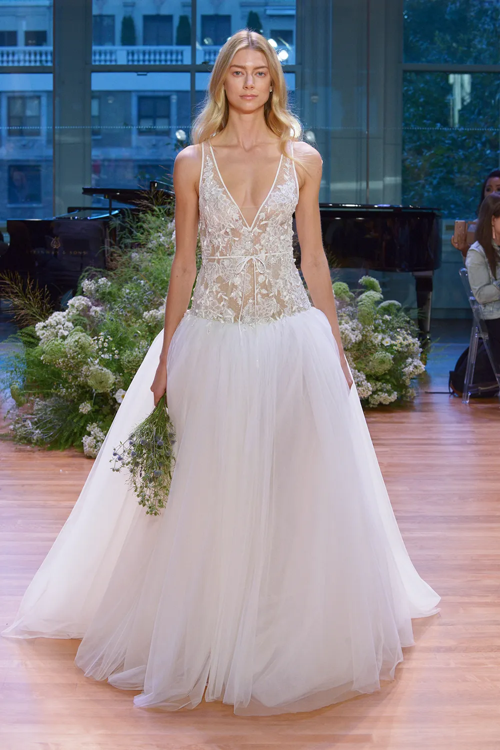 Viola - Monique Lhuillier Fall 2017 Bridal Collection. theweddingnotebook.com