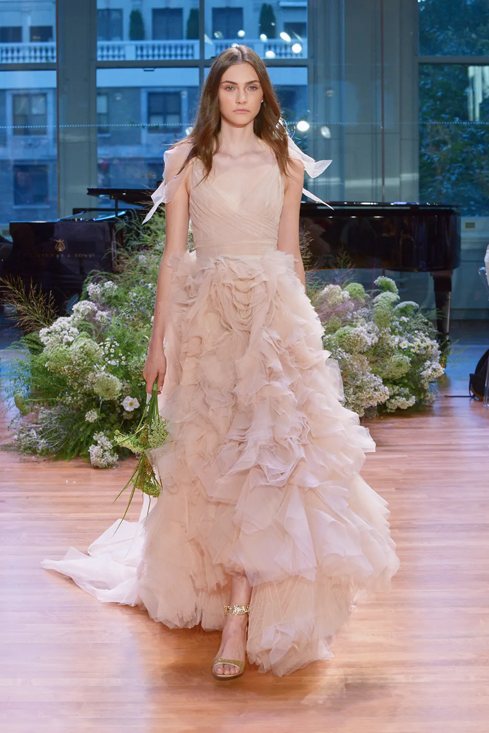 Ballad - Monique Lhuillier Fall 2017 Bridal Collection. theweddingnotebook.com