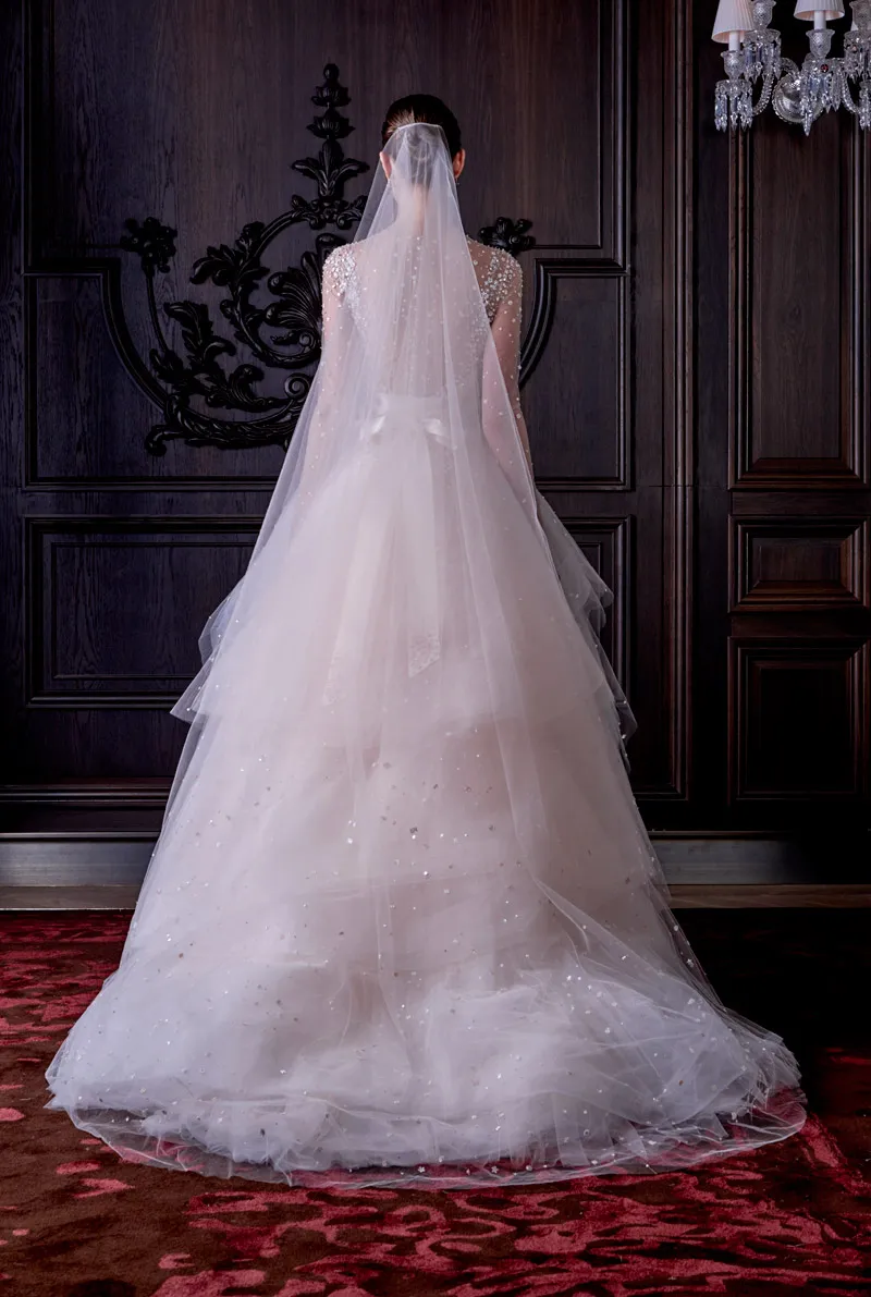 Monique Lhuillier Spring 2016 Bridal Collection. theweddingnotebook.com