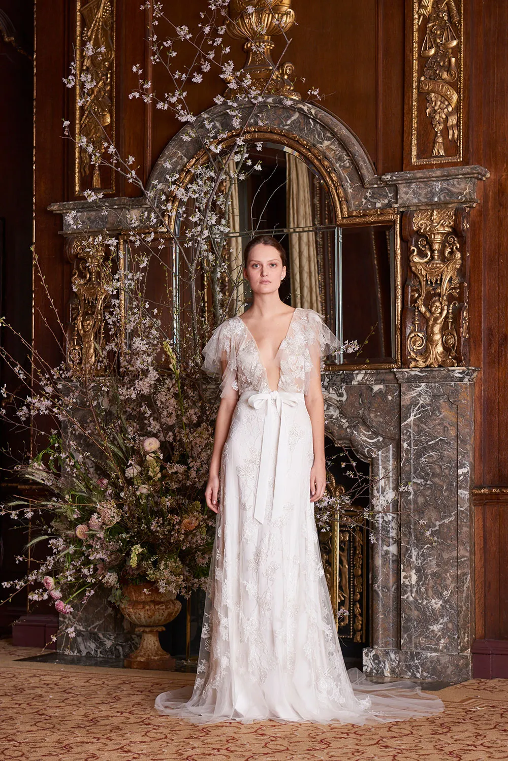 – Monique Lhuillier Spring 2019 Bridal Collection. theweddingnotebook.com