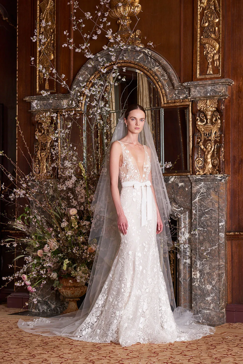 – Monique Lhuillier Spring 2019 Bridal Collection. theweddingnotebook.com
