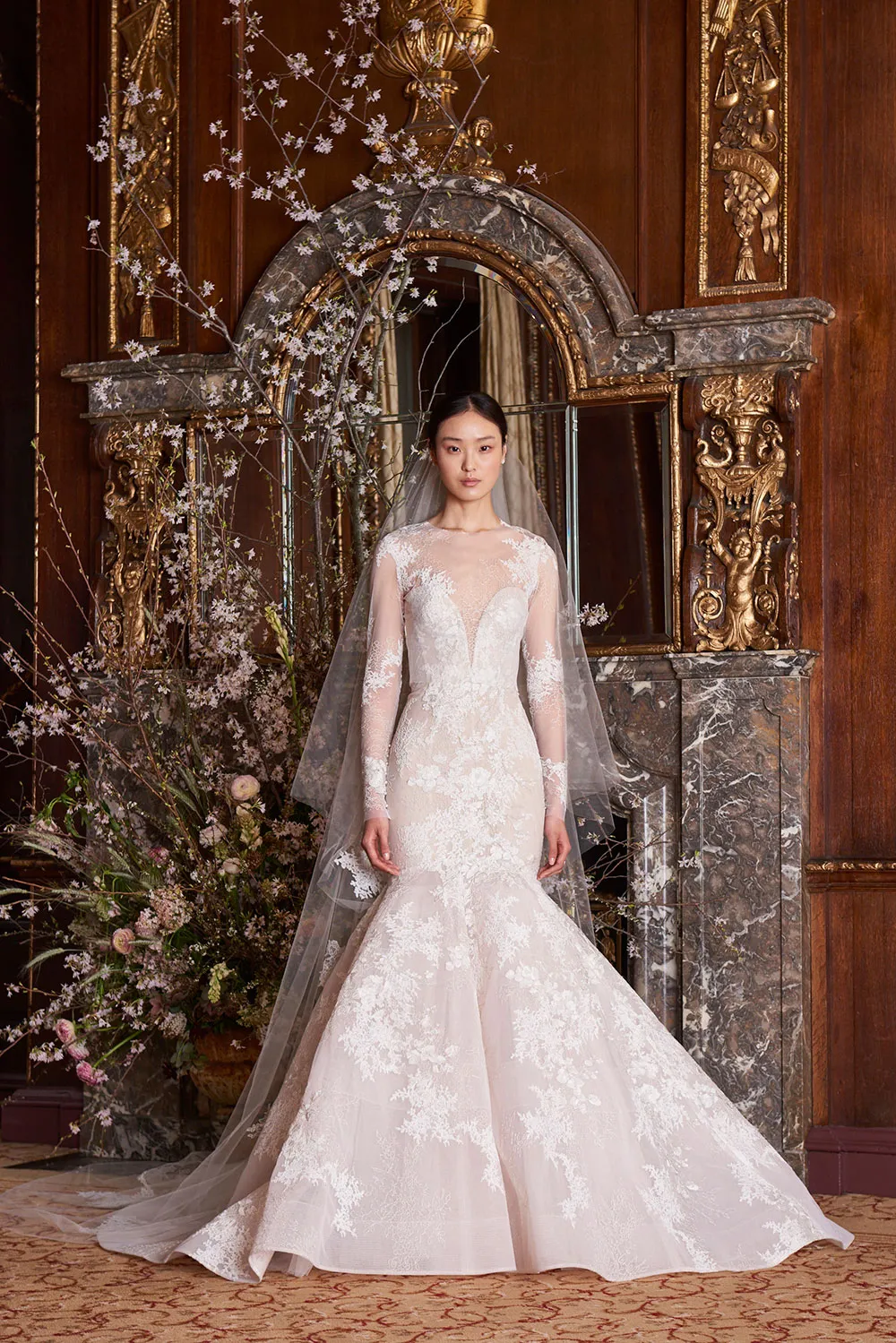 – Monique Lhuillier Spring 2019 Bridal Collection. theweddingnotebook.com