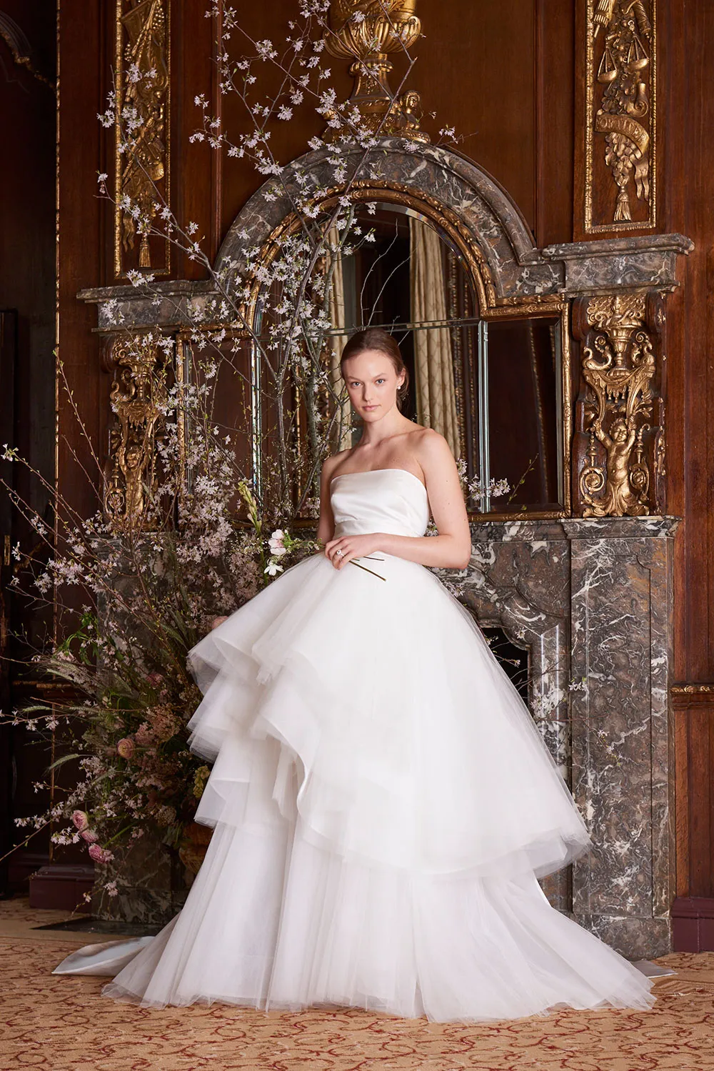 – Monique Lhuillier Spring 2019 Bridal Collection. theweddingnotebook.com