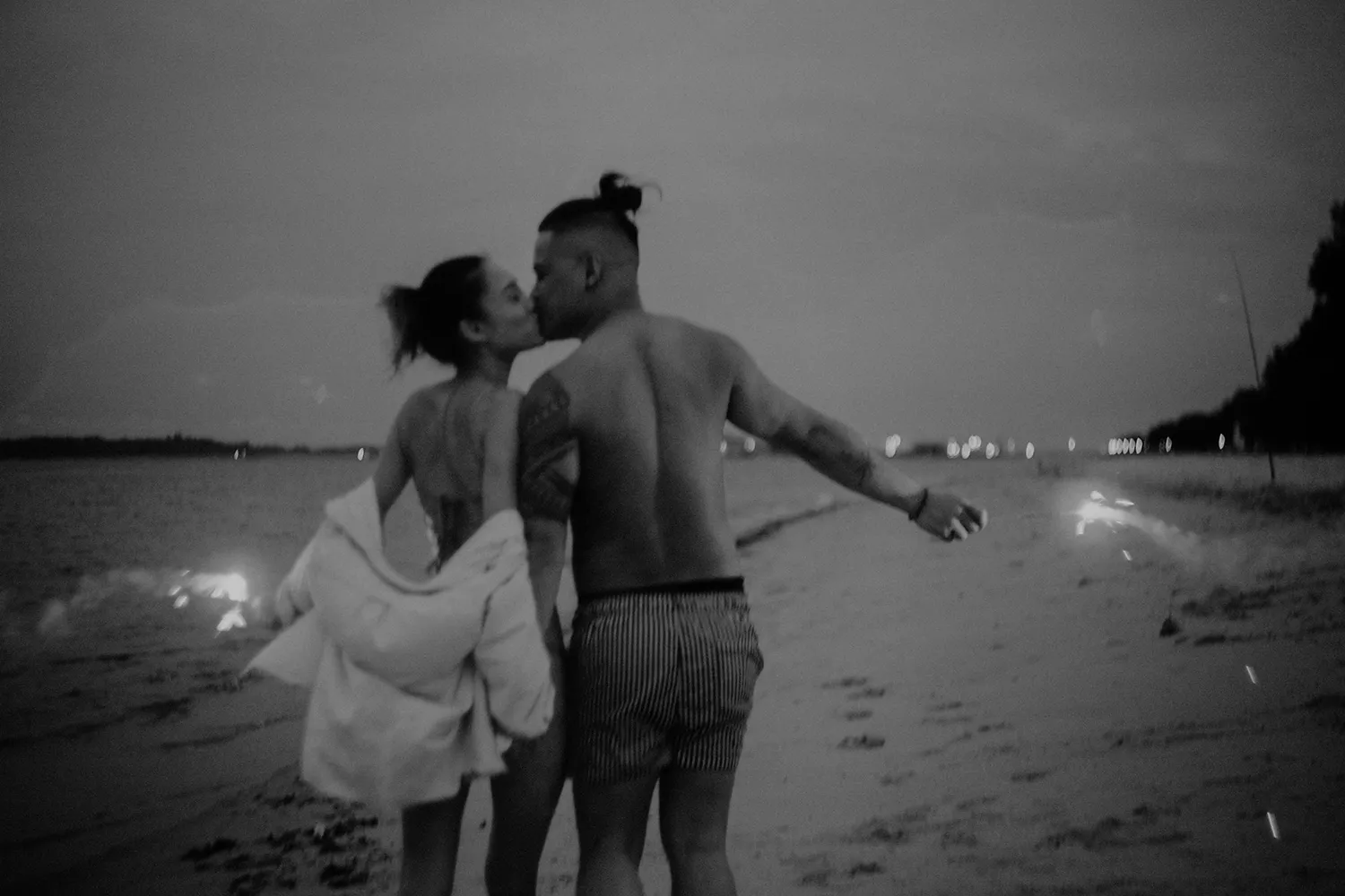 Smittenpixels Photography. theweddingnotebook.com