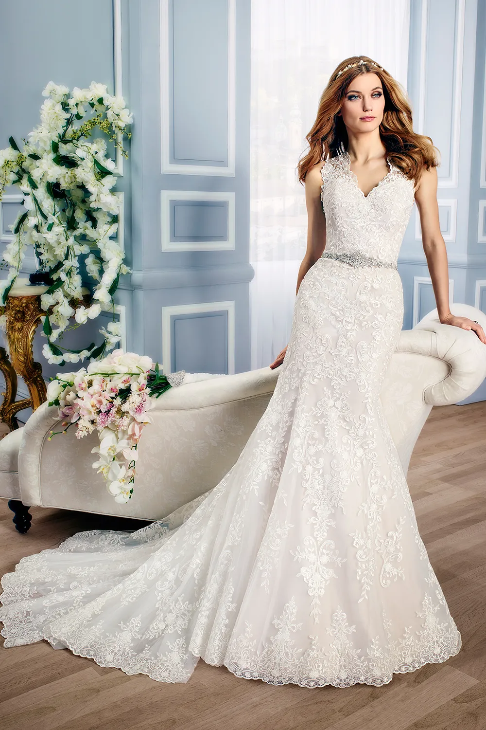 Moonlight Couture Fall 2016 Collection. theweddingnotebook.com