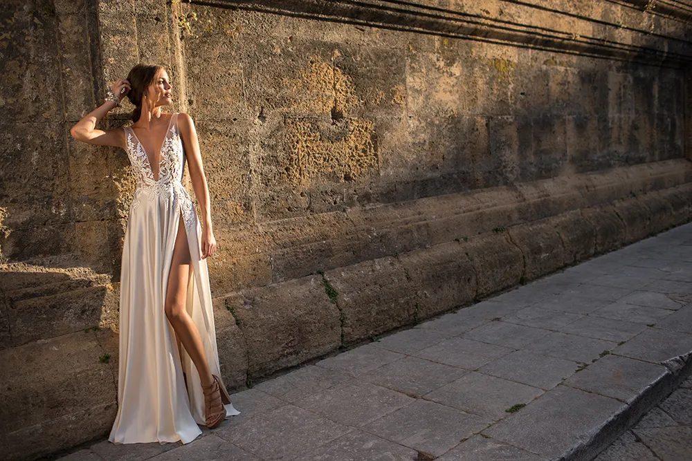 Muse by Berta 2018 Collection. theweddingnotebook.com
