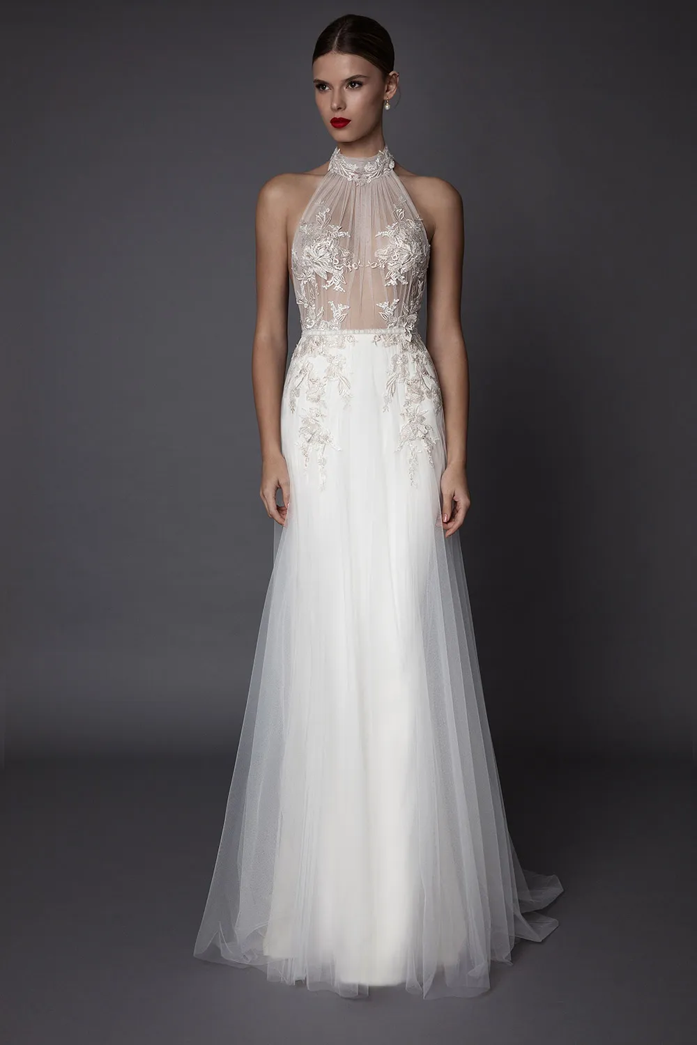 Armanda - Muse by Berta Fall 2017 Collection. theweddingnotebook.com