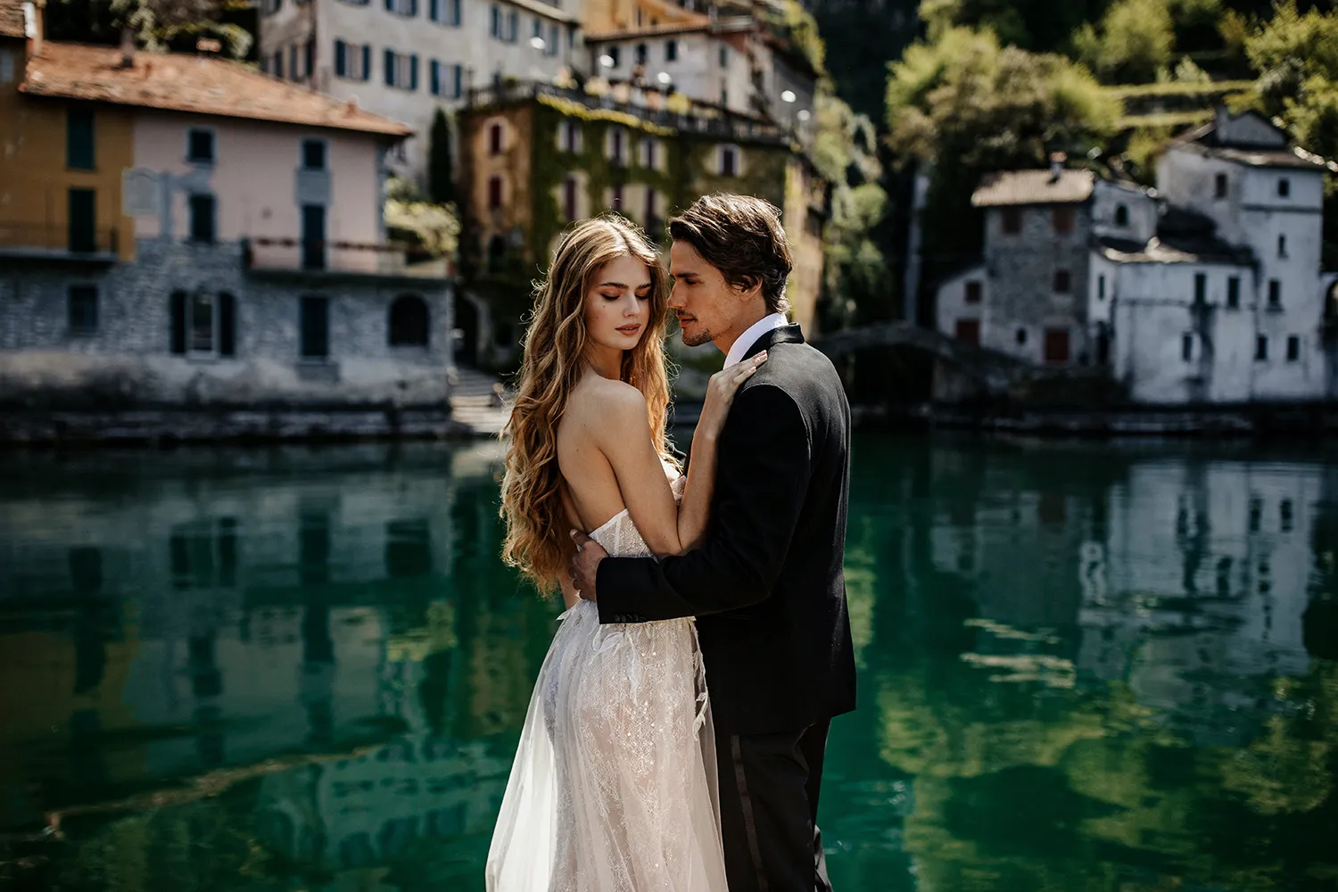 MUSE by Berta Spring 2022 Collection. theweddingnotebook.com