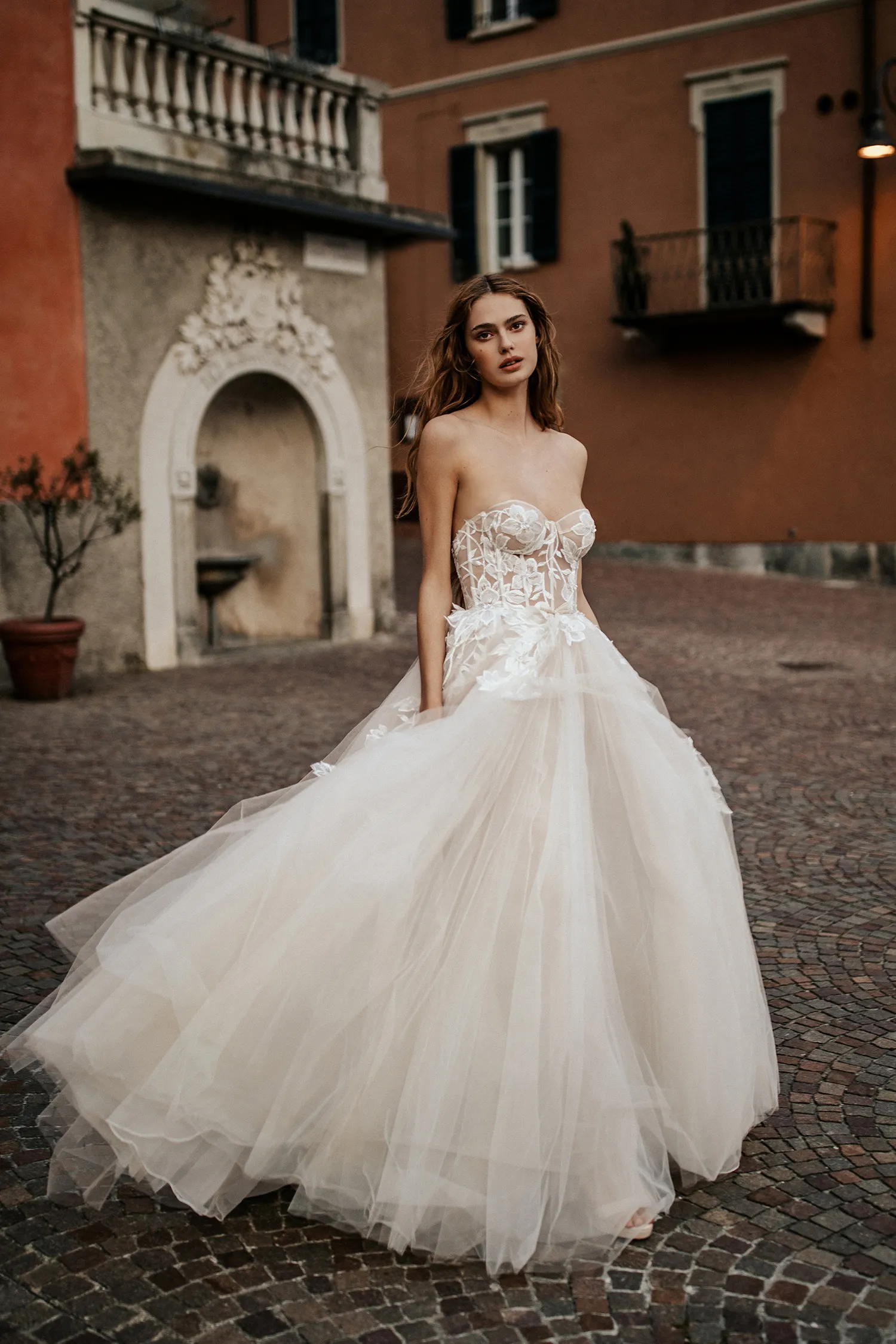 MUSE by Berta Spring 2022 Collection. theweddingnotebook.com