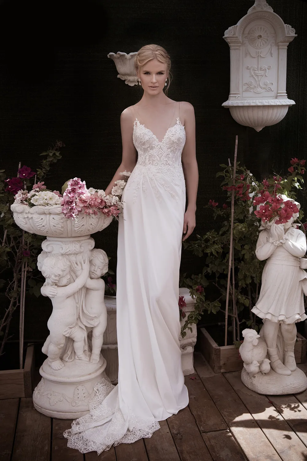Devine – Naama And Anat 2016 Bridal Collection. theweddingnotebook.com