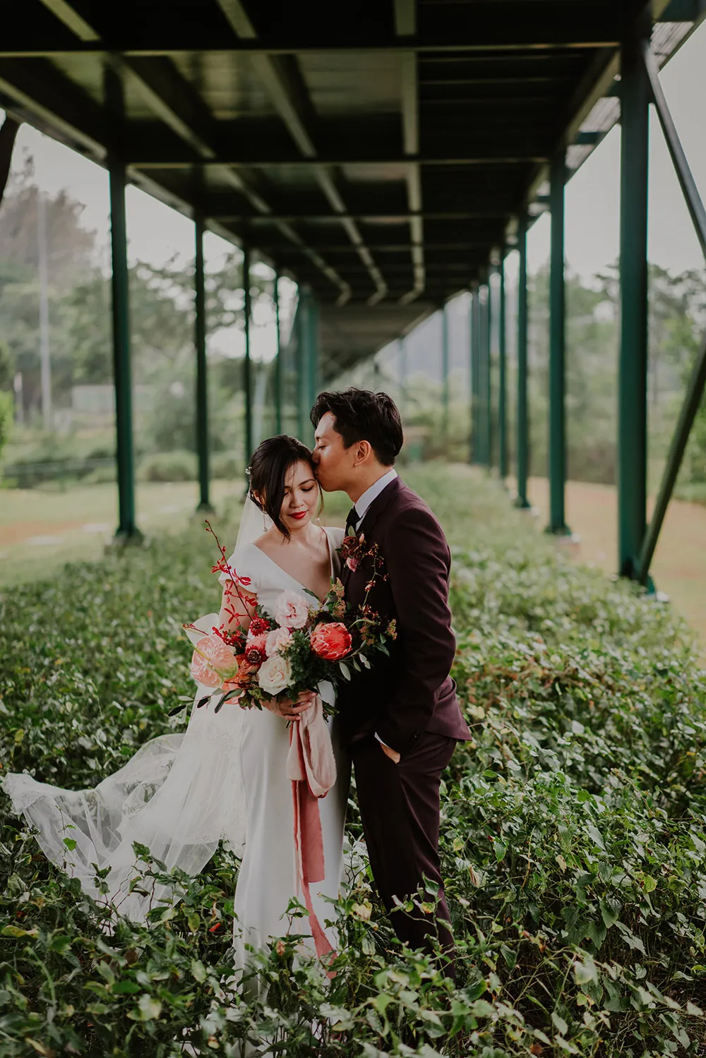 Photo by Bloc Memoire Photography. theweddingnotebook.com