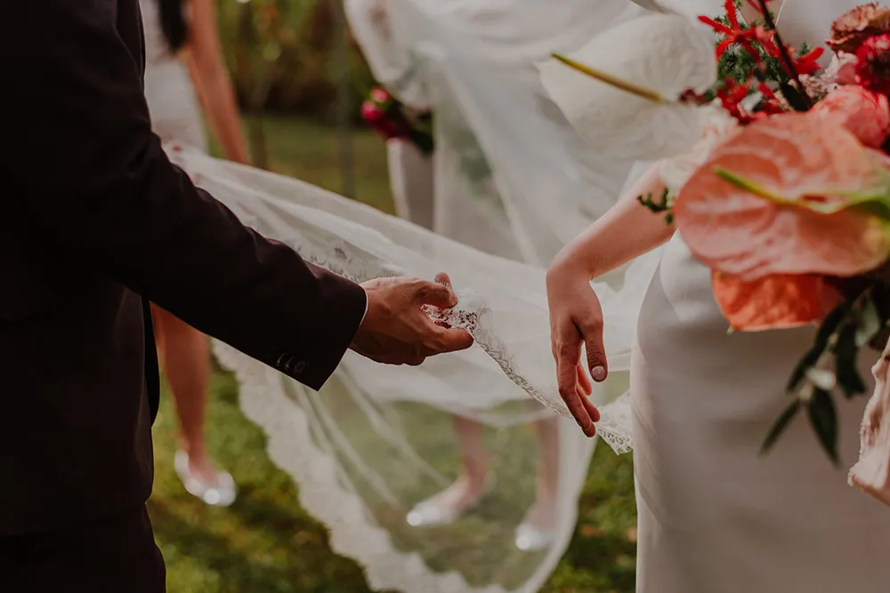 Photo by Bloc Memoire Photography. theweddingnotebook.com