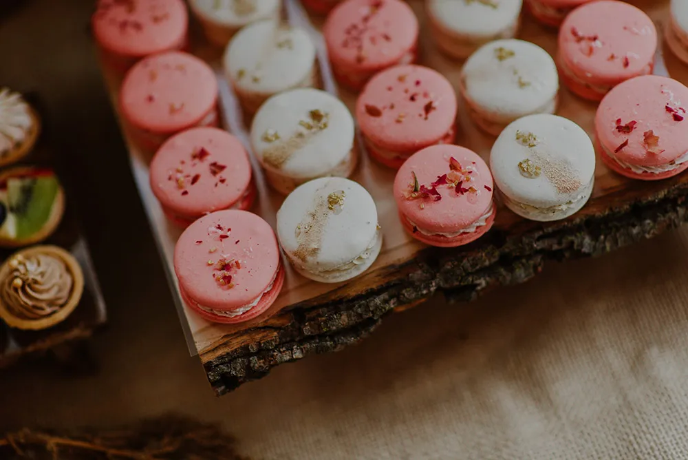 Photo by Bloc Memoire Photography. theweddingnotebook.com