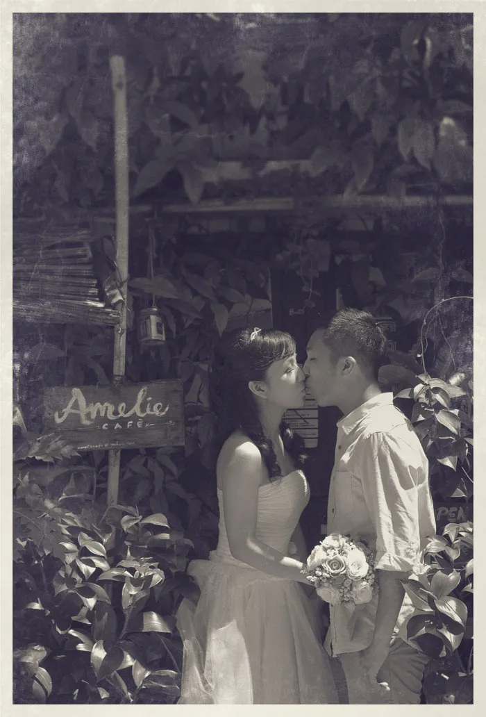 Photo by Douglas Ho. theweddingnotebook.com