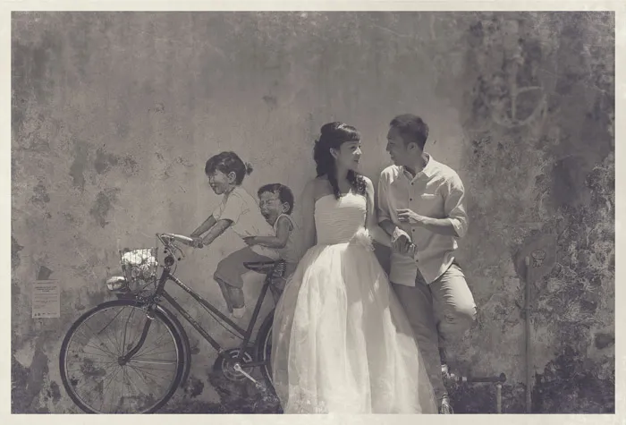 Photo by Douglas Ho. theweddingnotebook.com