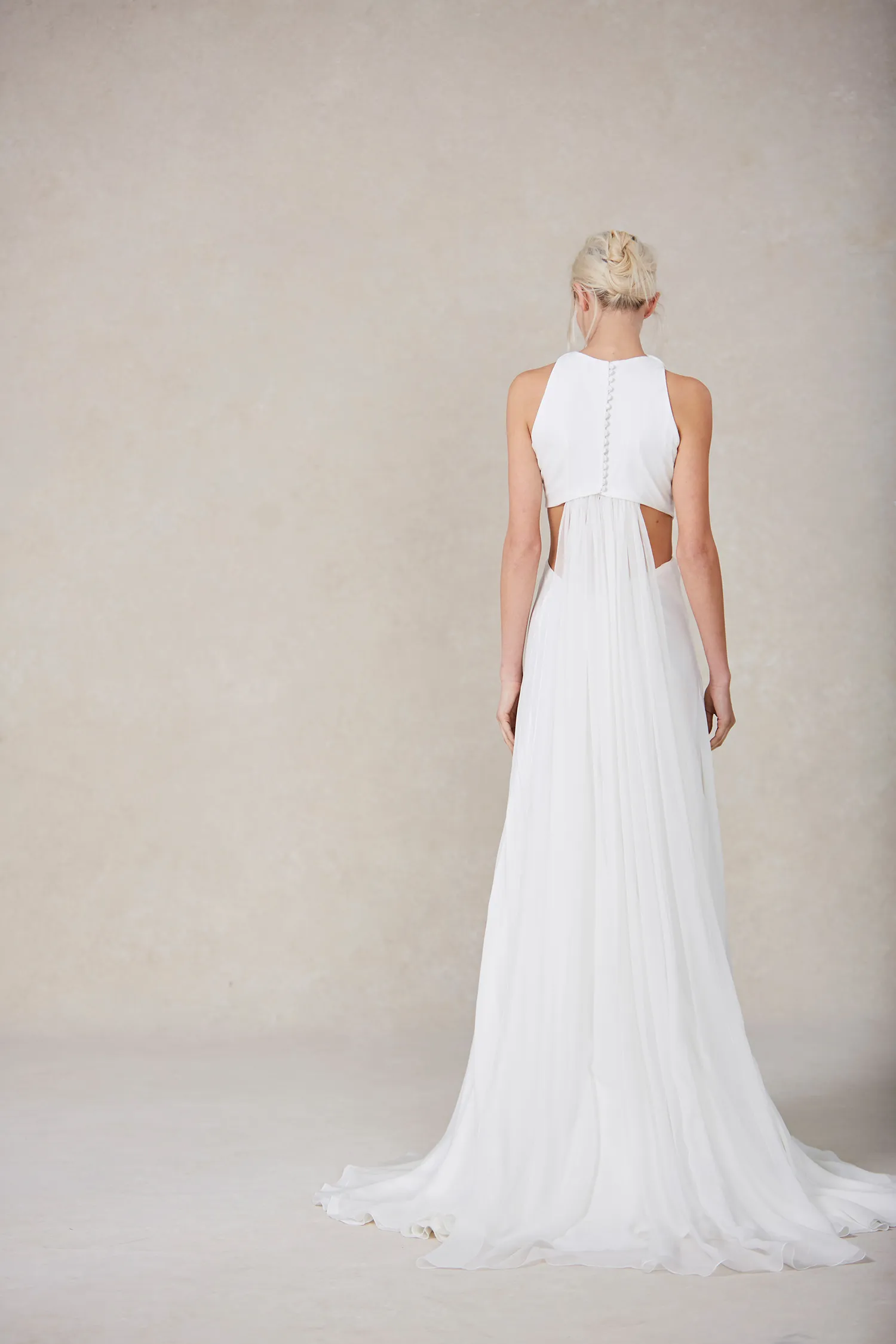 Nordeen Bridal Spring 2022 Collection. theweddingnotebook.com