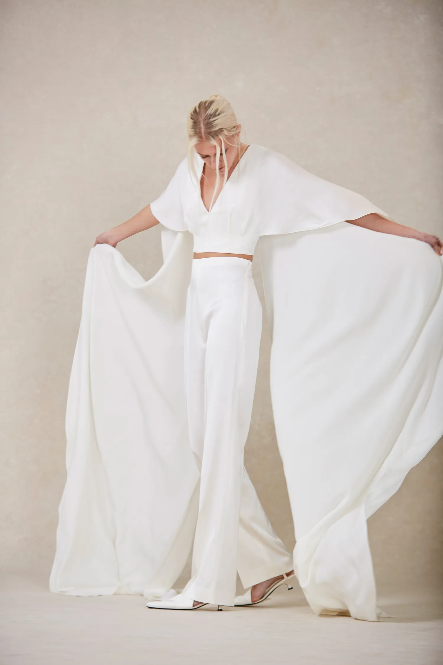 Nordeen Bridal Spring 2022 Collection. theweddingnotebook.com