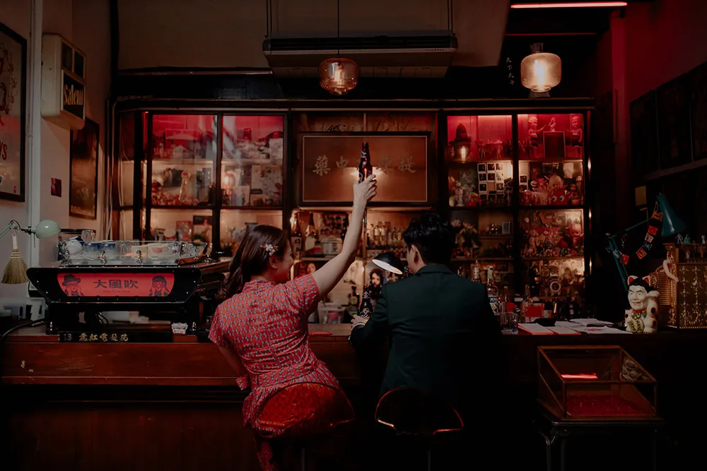 Photo by Jessielyee Photography. theweddingnotebook.com