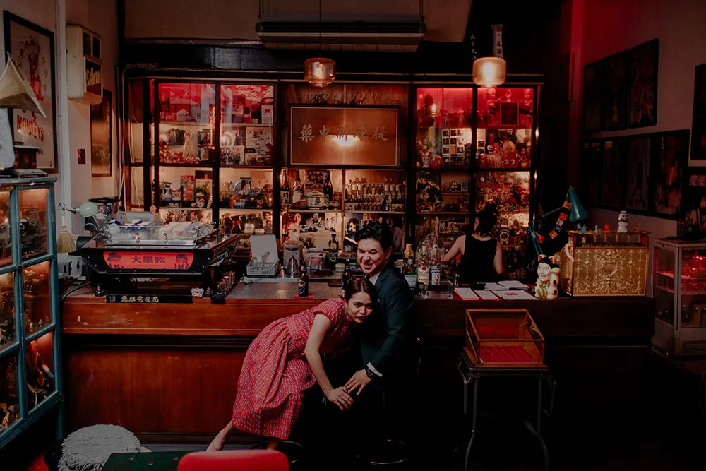 Photo by Jessielyee Photography. theweddingnotebook.com