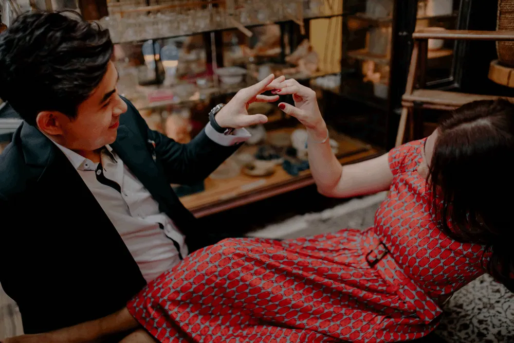 Photo by Jessielyee Photography. theweddingnotebook.com