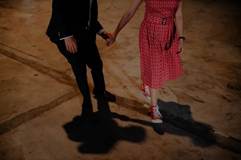 Photo by Jessielyee Photography. theweddingnotebook.com