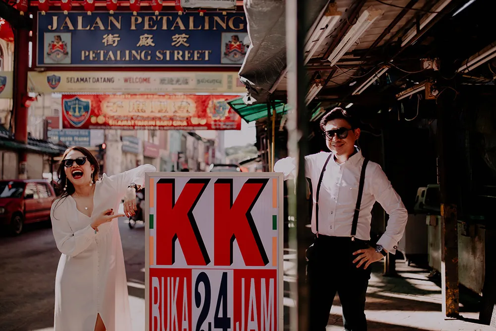 Photo by Jessielyee Photography. theweddingnotebook.com