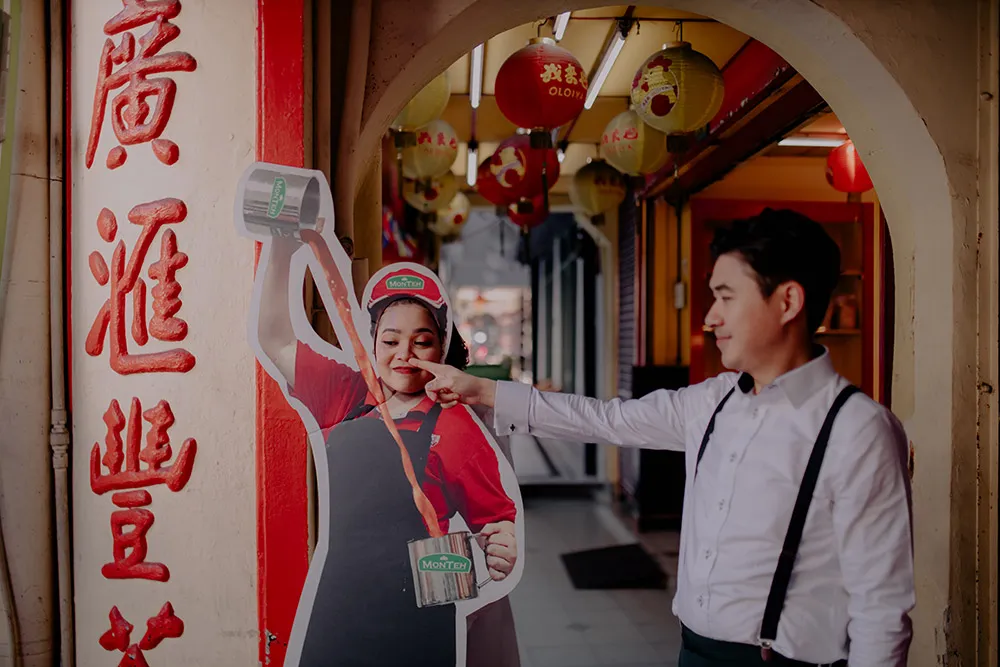 Photo by Jessielyee Photography. theweddingnotebook.com