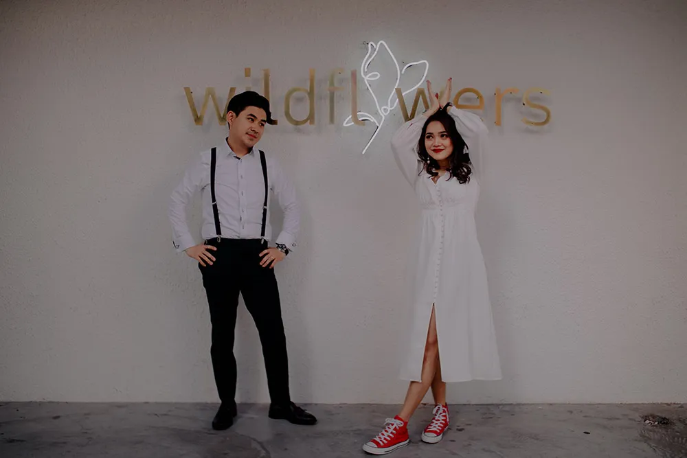 Photo by Jessielyee Photography. theweddingnotebook.com