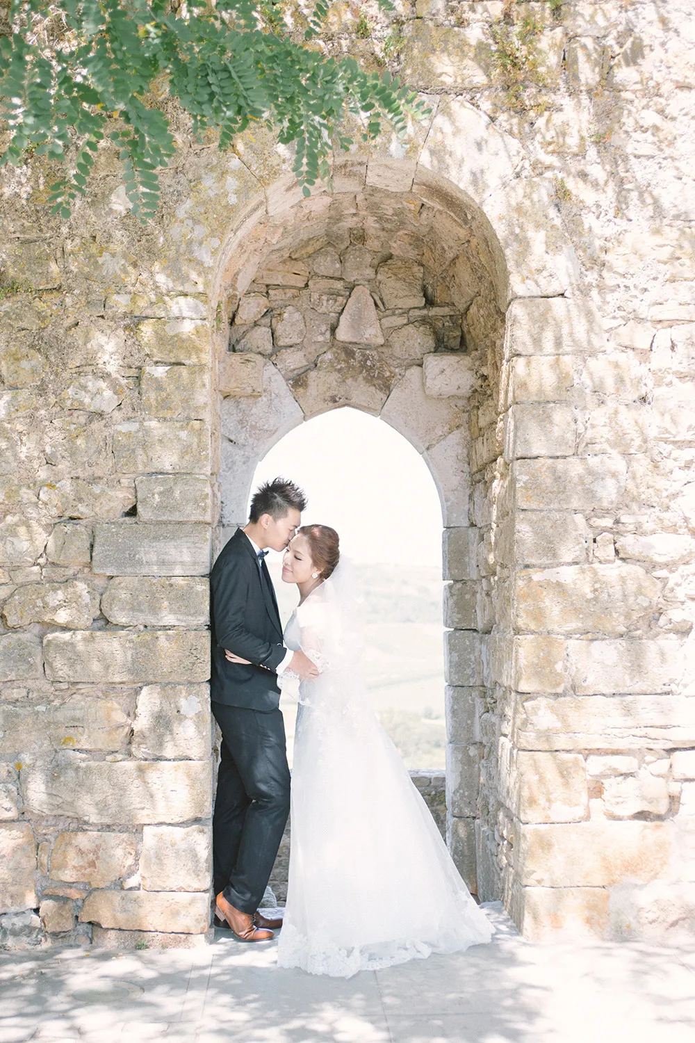 Photo by Savour Productions. theweddingnotebook.com