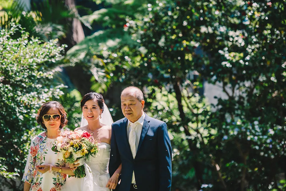 Dennis Yap Photography. theweddingnotebook.com