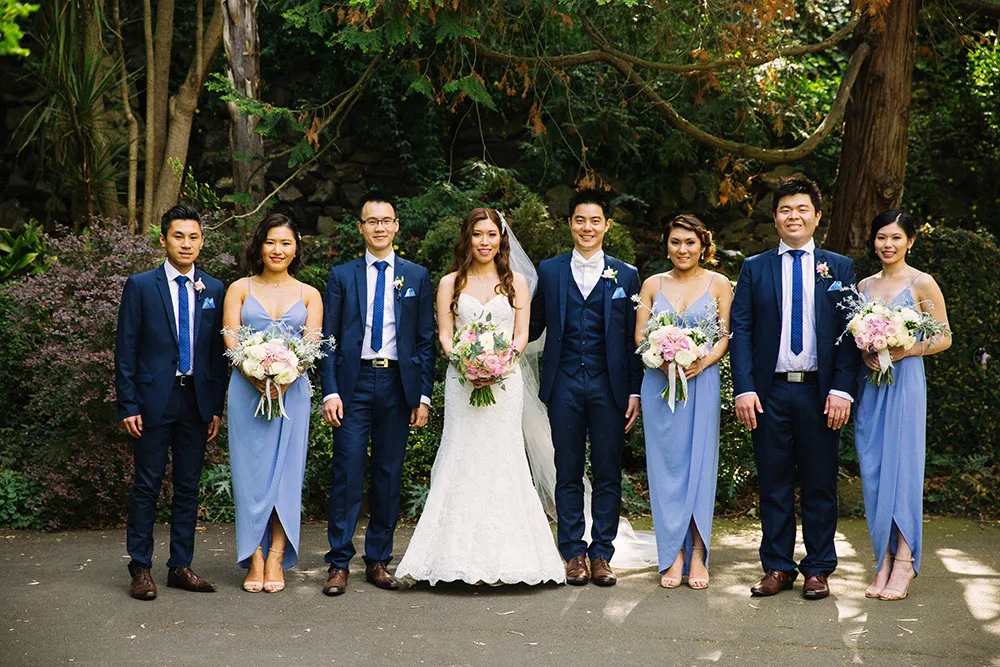 Photo by Alison Mayfield Photography Studio. theweddingnotebook.com 