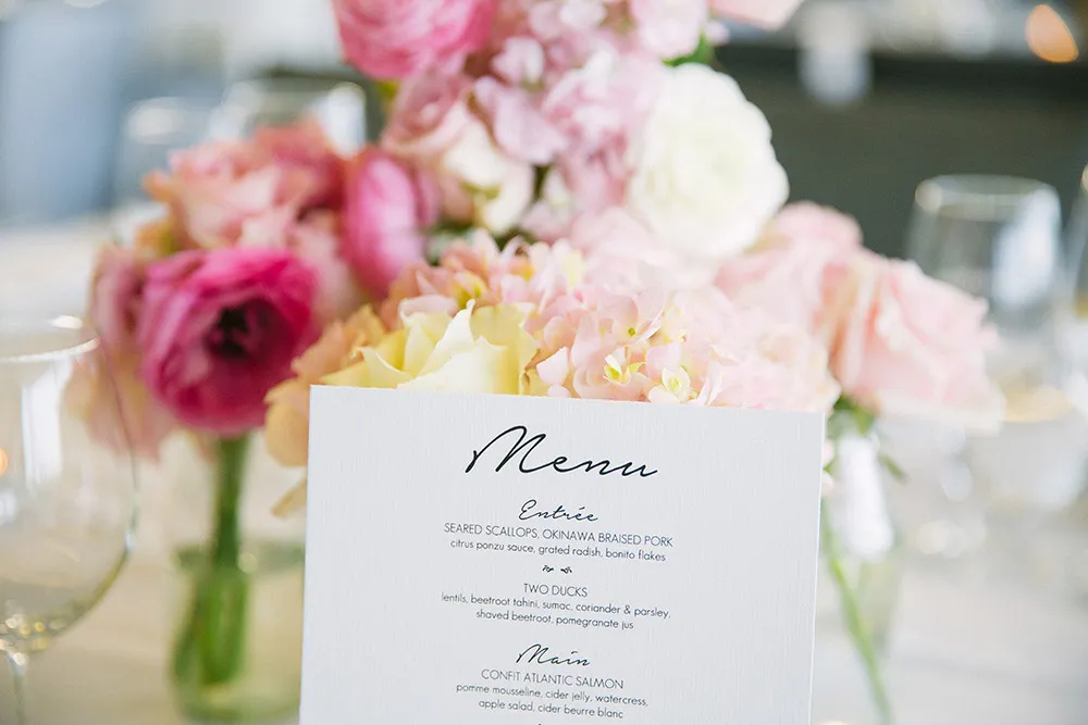 Photo by Alison Mayfield Photography Studio. theweddingnotebook.com 