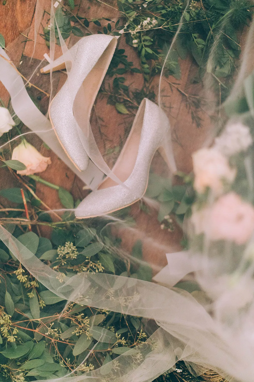 Photo by TK Photography. theweddingnotebook.com