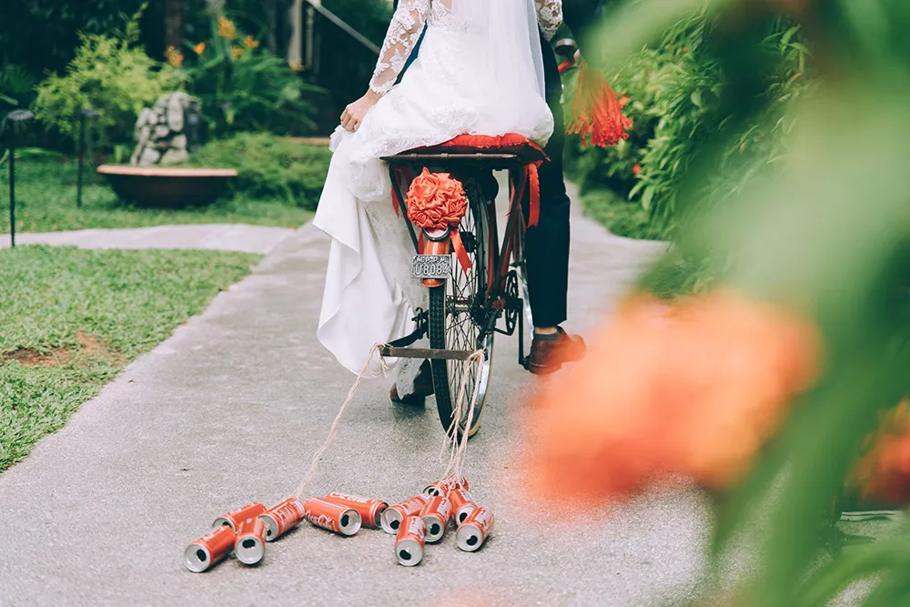 Photo by TK Photography. theweddingnotebook.com