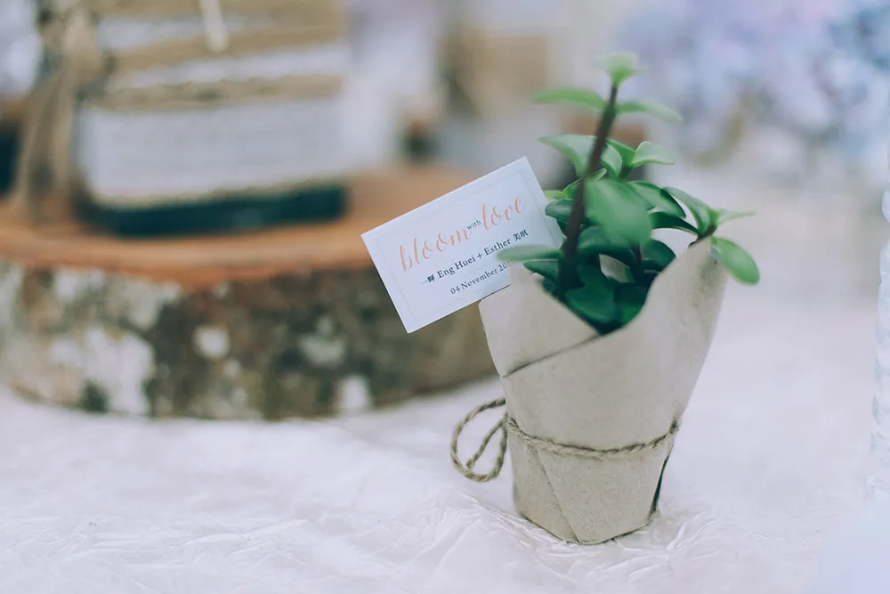 Photo by TK Photography. theweddingnotebook.com