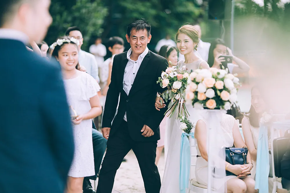 Photo by TK Photography. theweddingnotebook.com