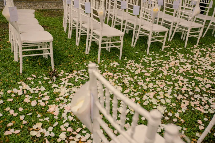 Photo by Gallerie CK. theweddingnotebook.com