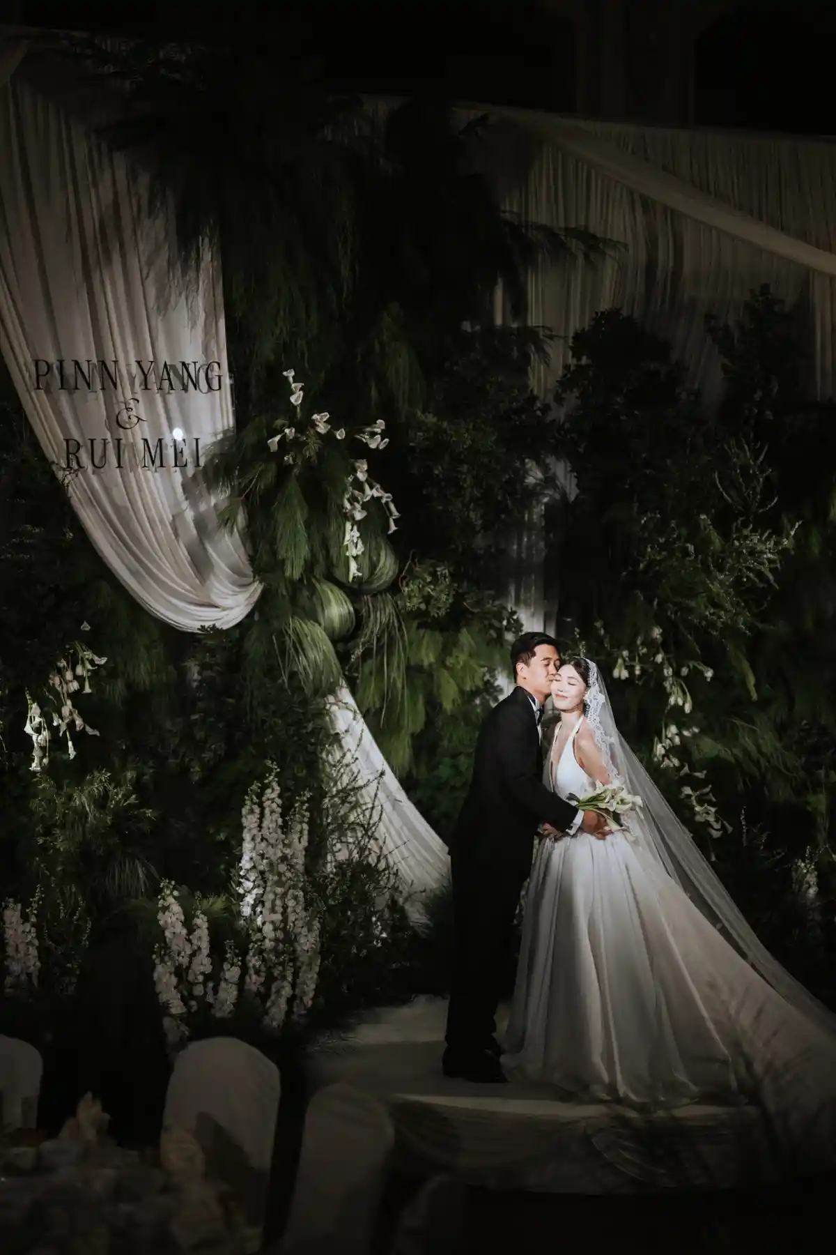 Pinn Yang & Rui Mei’s Refined East-Meets-West Wedding at E&O Penang