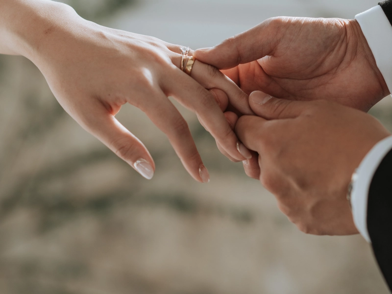 8 Places to Shop for Wedding Bands You Haven’t Thought of