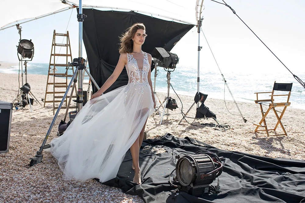 Pnina Tornai 2018 Collection. theweddingnotebook.com