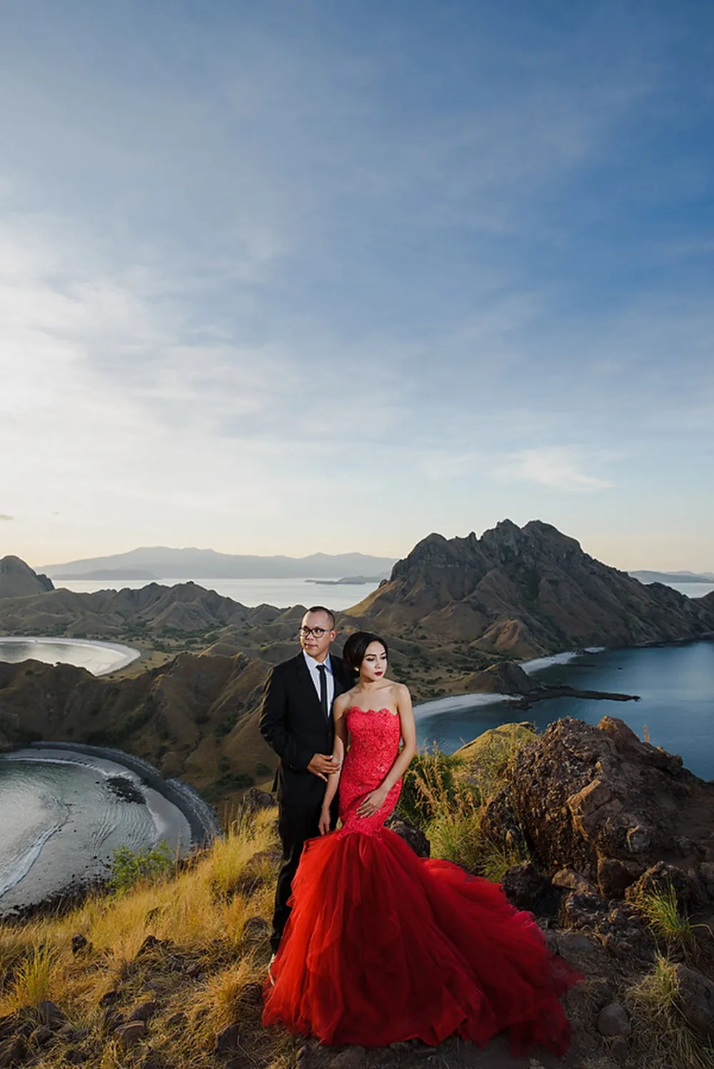 Photo by Gusde Photography. p://theweddingnotebook.com