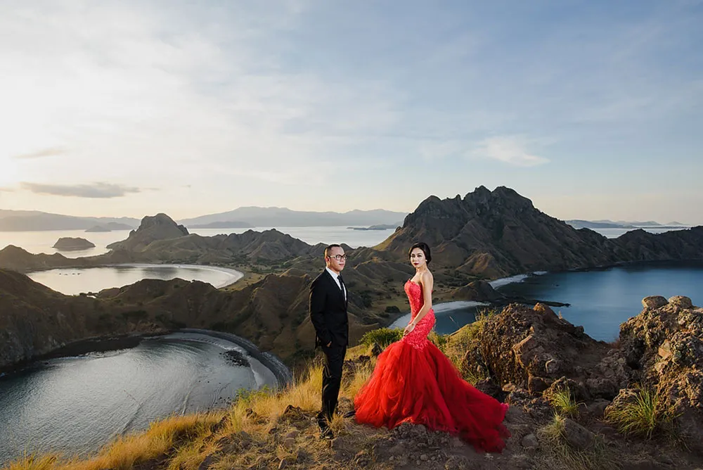 Photo by Gusde Photography. p://theweddingnotebook.com