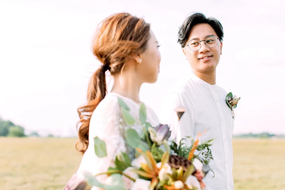 Photo by TK Teo Photography. theweddingnotebook.com